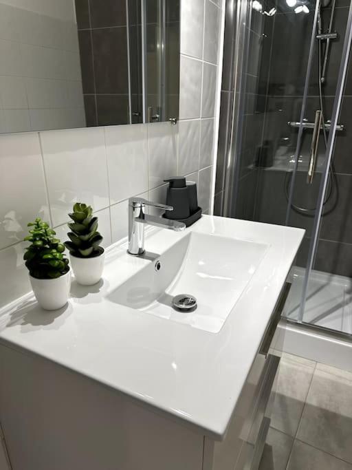 Le Nid Douillet Apartman Nîmes Kültér fotó